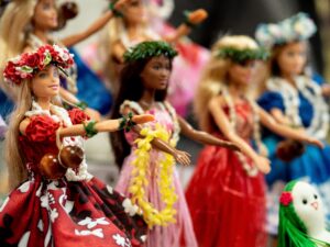 Are There Any Barbie Collector's Conventions Or Events?